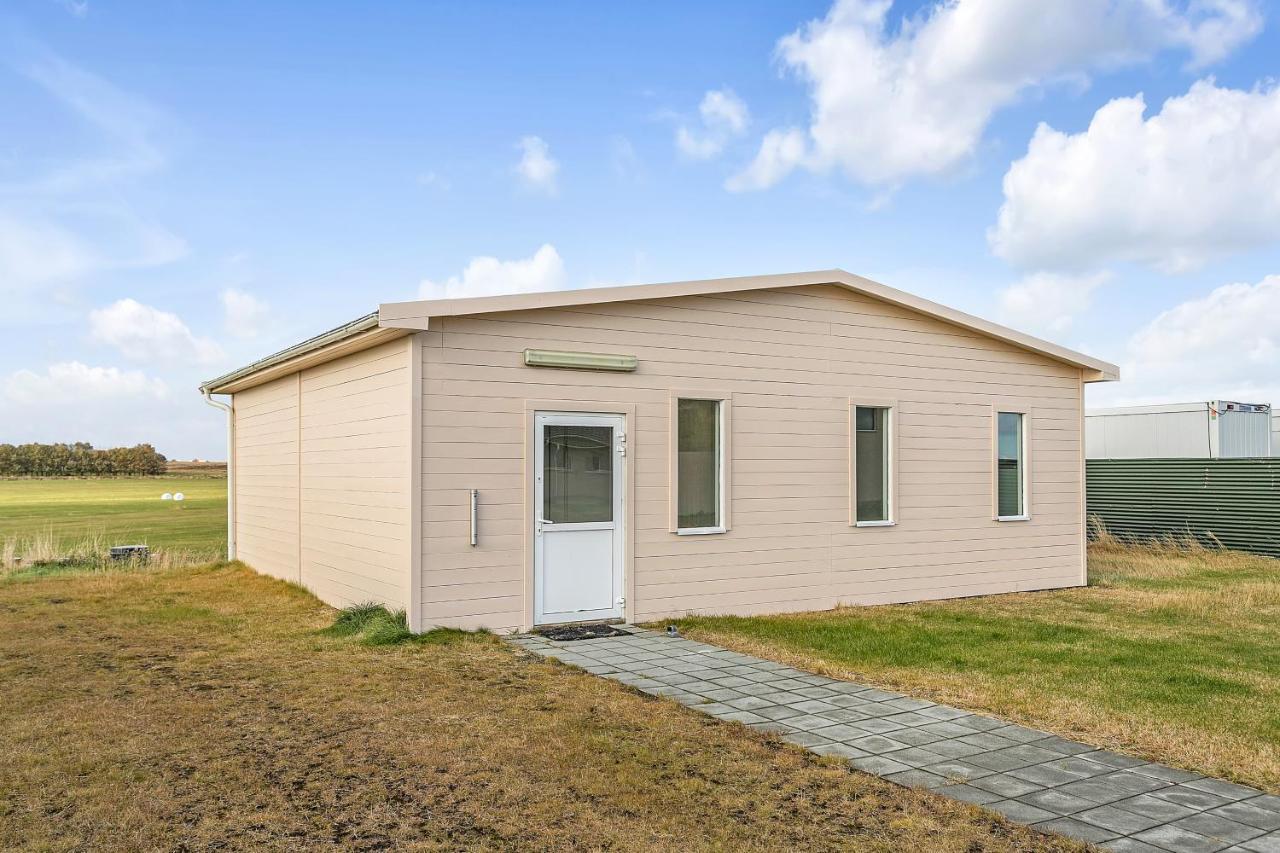 Guesthouse Vatnsholt Bagian luar foto