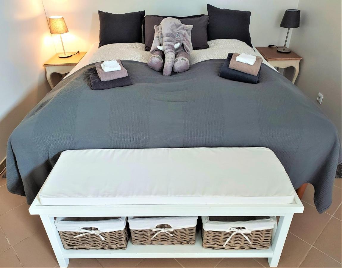 Guesthouse Vatnsholt Bagian luar foto